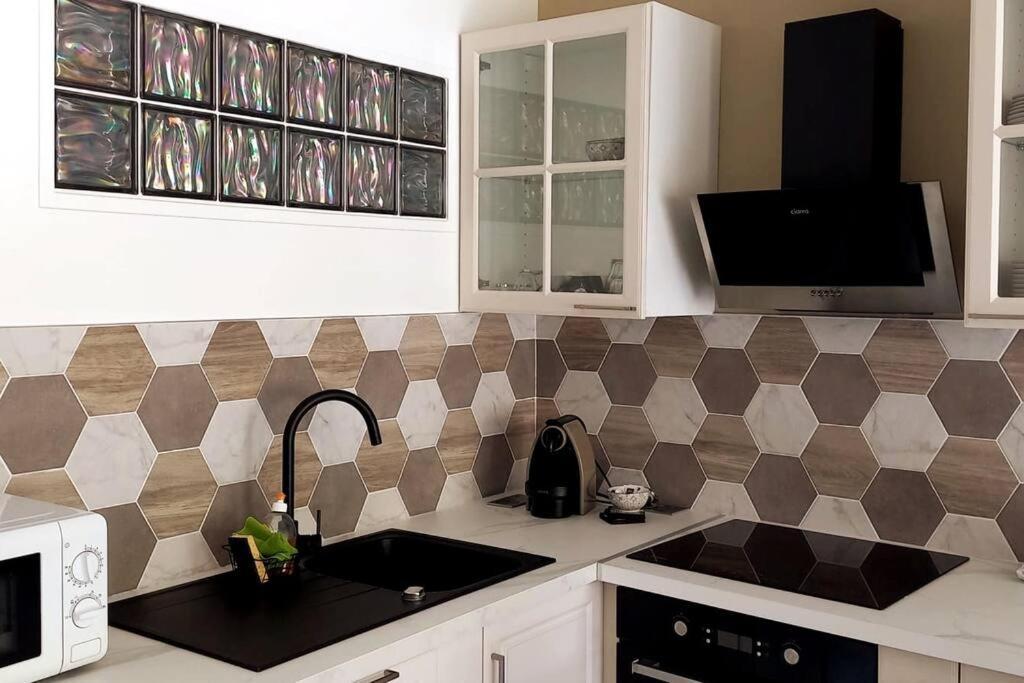 Immeuble Le Regency, Appartement 4 Pieces, 80 Metres De La Plage Menton Kültér fotó