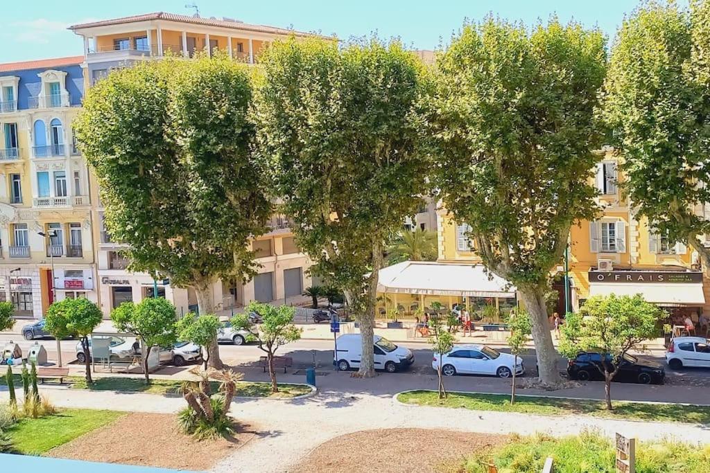 Immeuble Le Regency, Appartement 4 Pieces, 80 Metres De La Plage Menton Kültér fotó