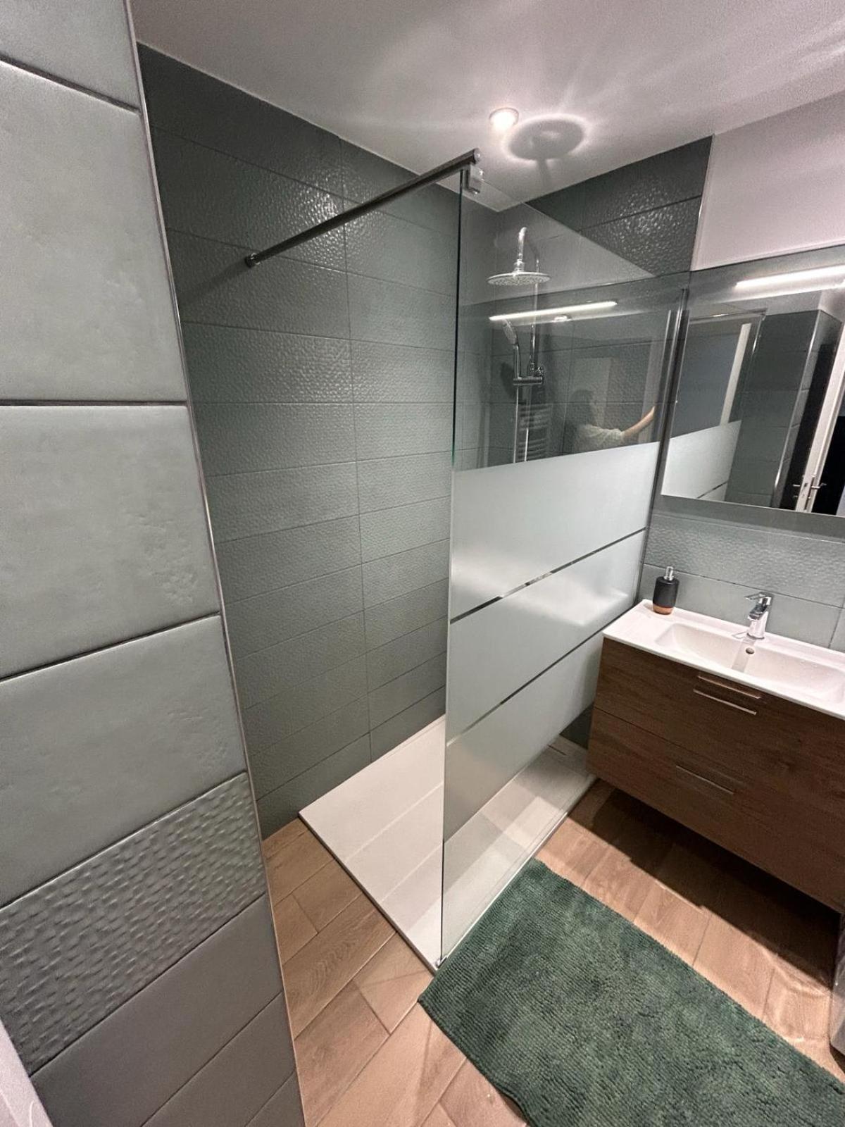 Immeuble Le Regency, Appartement 4 Pieces, 80 Metres De La Plage Menton Kültér fotó