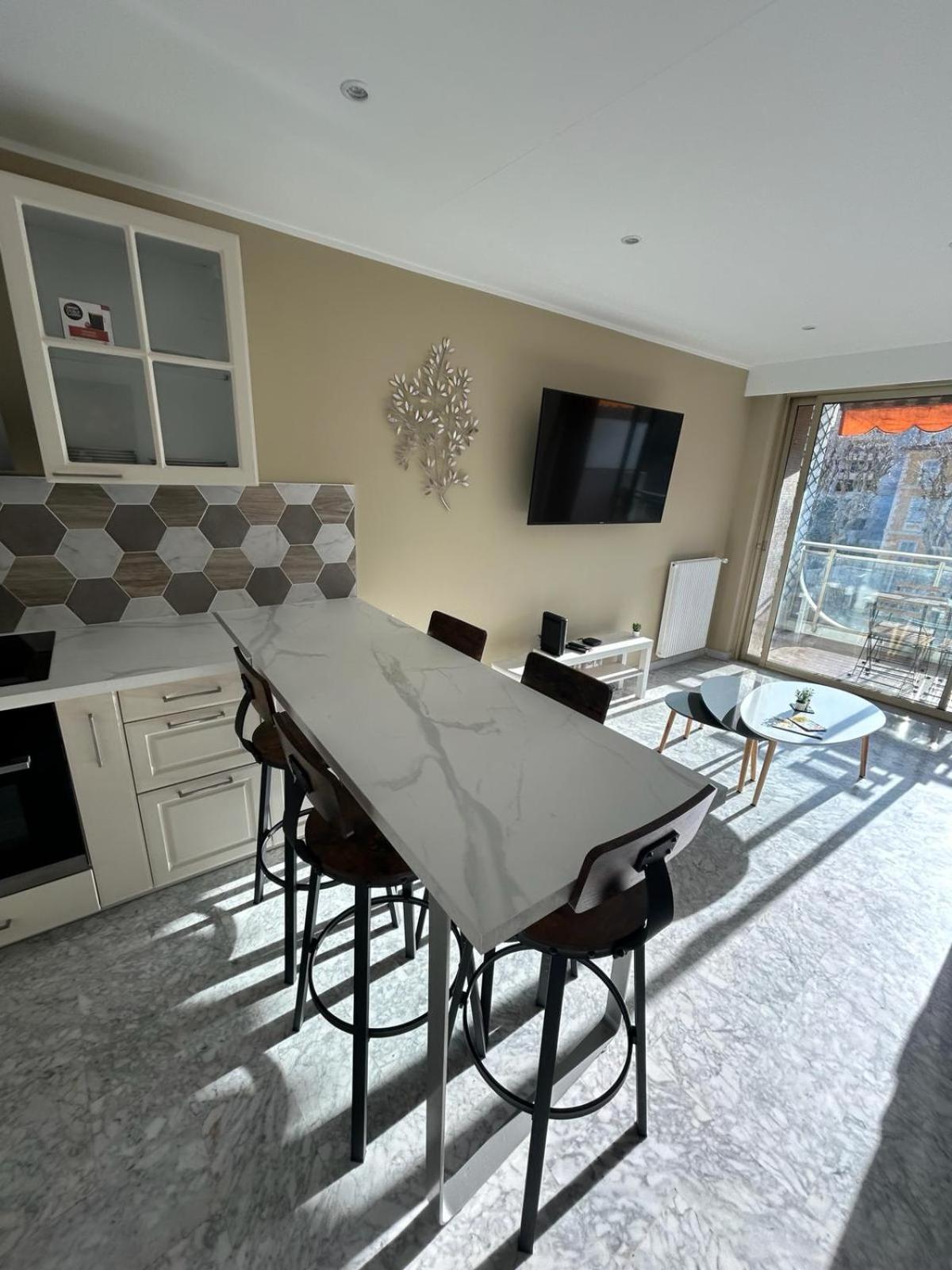 Immeuble Le Regency, Appartement 4 Pieces, 80 Metres De La Plage Menton Kültér fotó