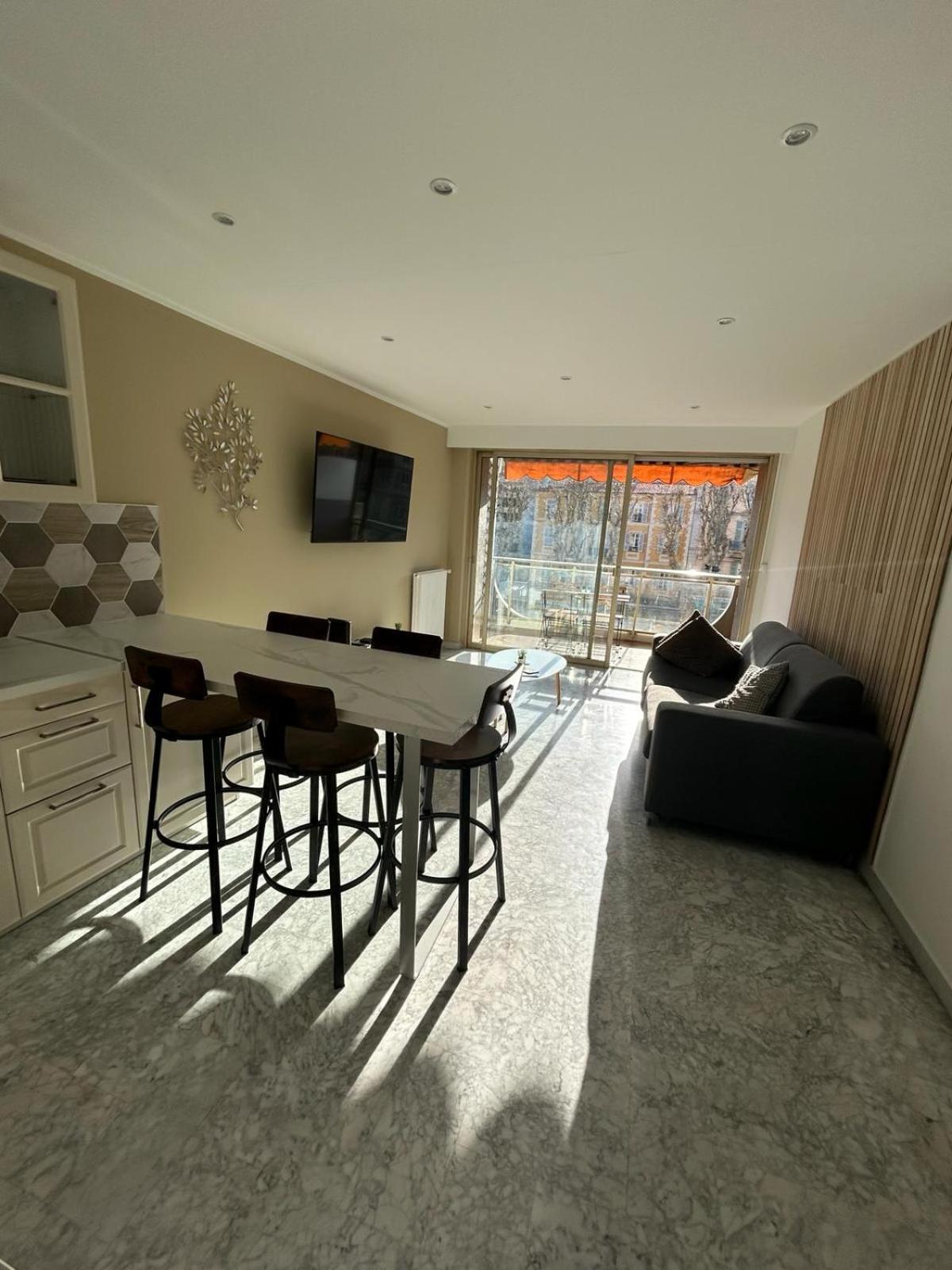 Immeuble Le Regency, Appartement 4 Pieces, 80 Metres De La Plage Menton Kültér fotó